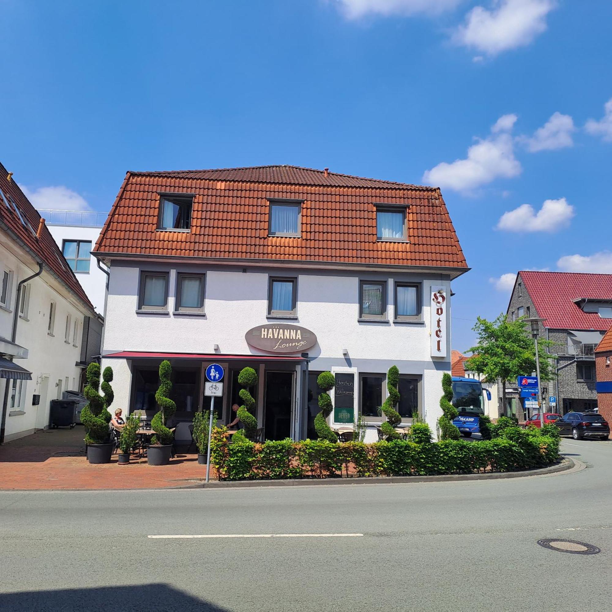 Hotel Ammerlaender Hof Westerstede Exterior foto
